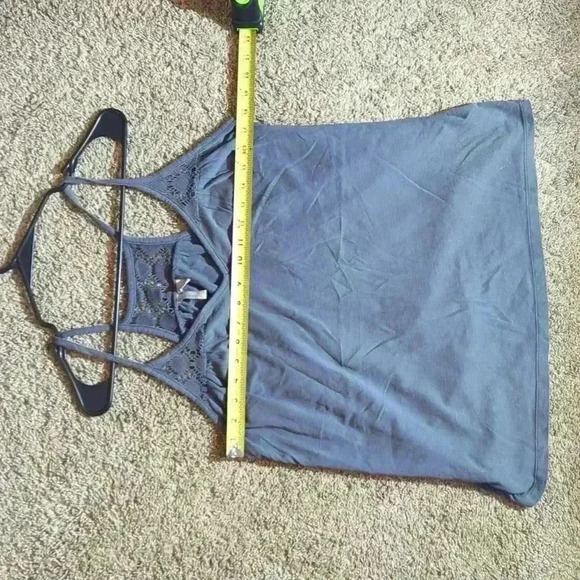 Old Navy tank top,blue, size Large - Picture 6 of 6